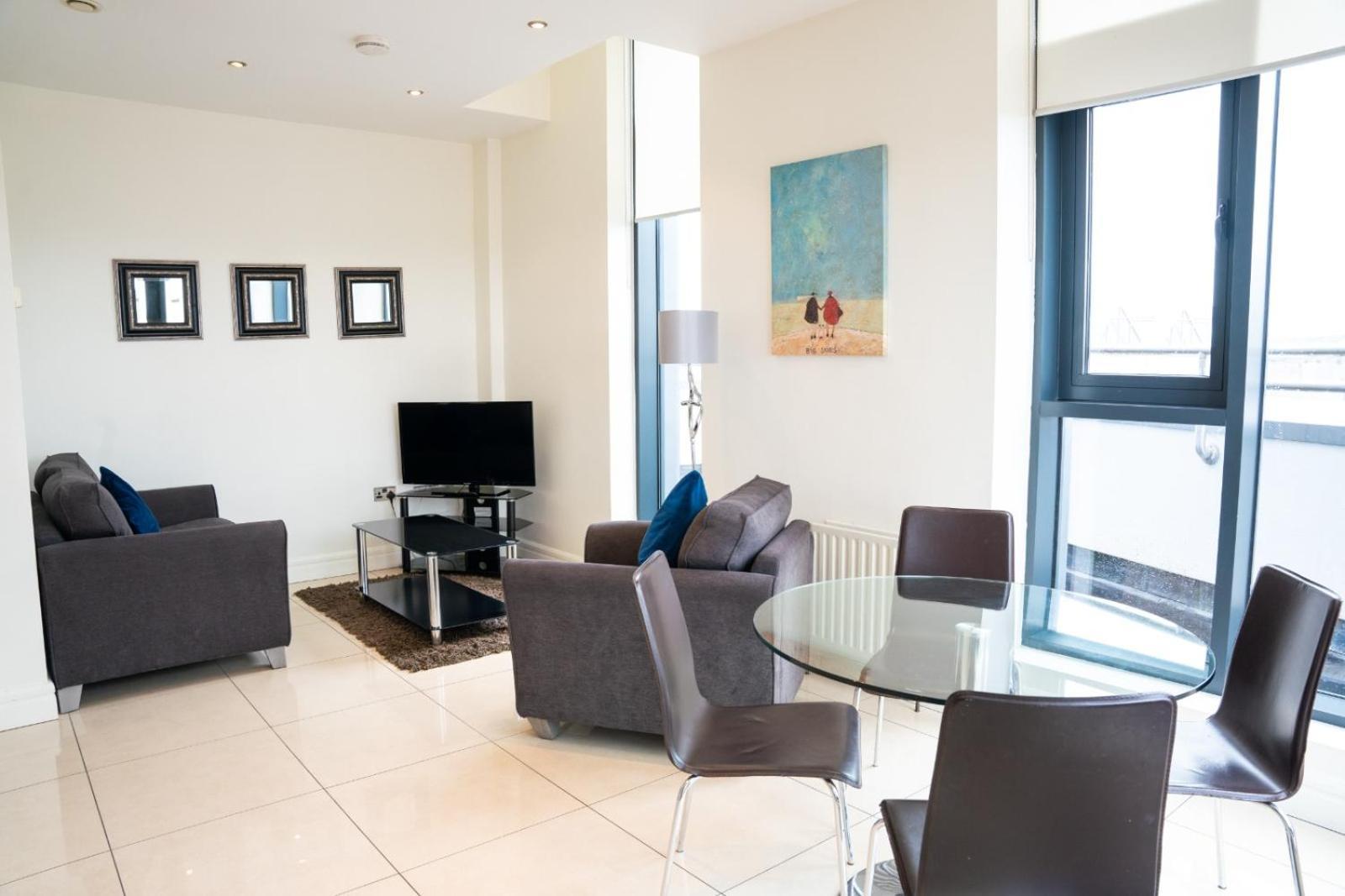 The Western Citypoint Apartments Γκάλγουεϊ Εξωτερικό φωτογραφία