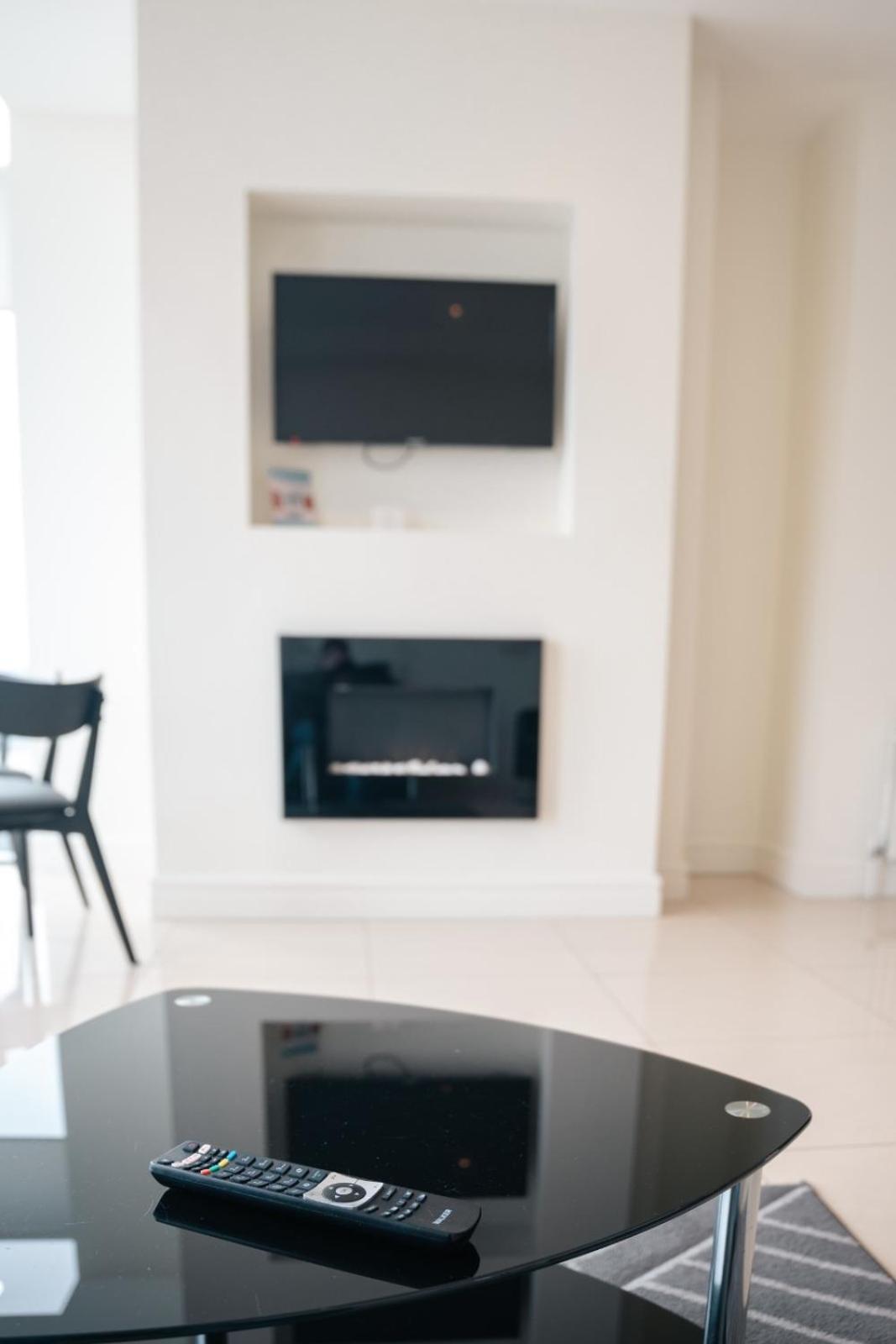 The Western Citypoint Apartments Γκάλγουεϊ Εξωτερικό φωτογραφία