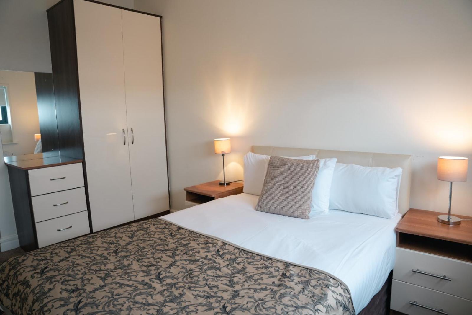 The Western Citypoint Apartments Γκάλγουεϊ Εξωτερικό φωτογραφία