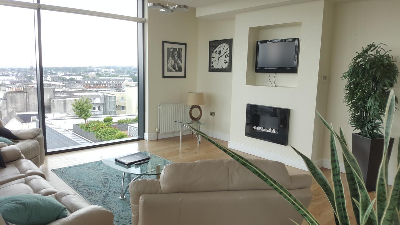 The Western Citypoint Apartments Γκάλγουεϊ Εξωτερικό φωτογραφία
