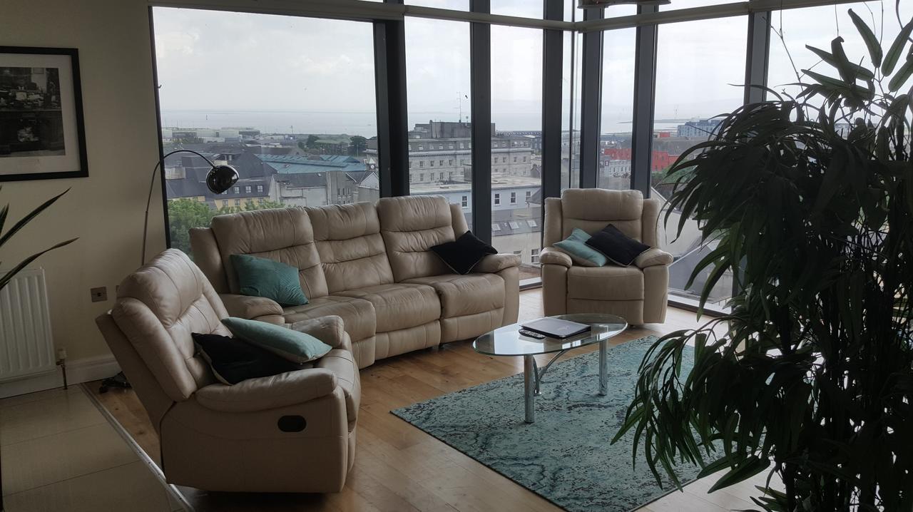 The Western Citypoint Apartments Γκάλγουεϊ Εξωτερικό φωτογραφία
